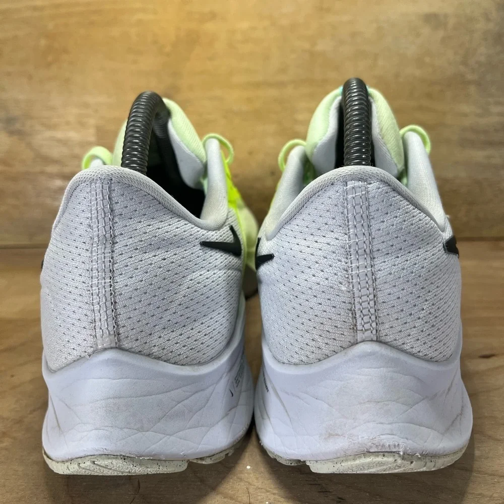 Nike Air Zoom Pegasus 38 Womens Size 9.5 Running Shoes Sneakers Barely Volt - Picture 5 of 12